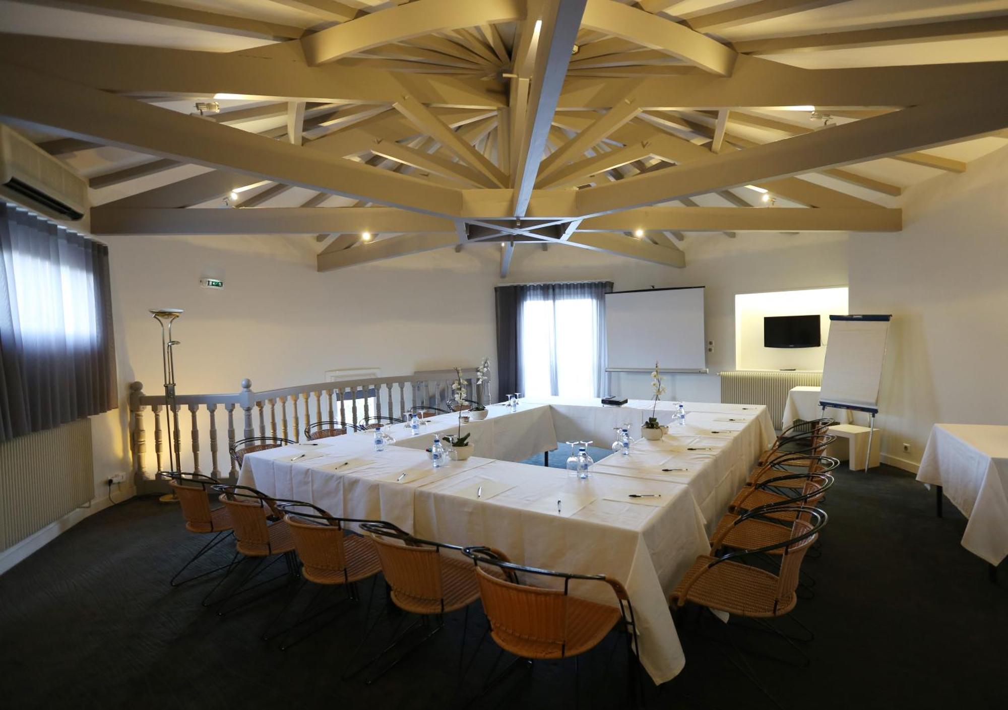 Les Criquets Hotel & Spa Blanquefort  Exteriér fotografie