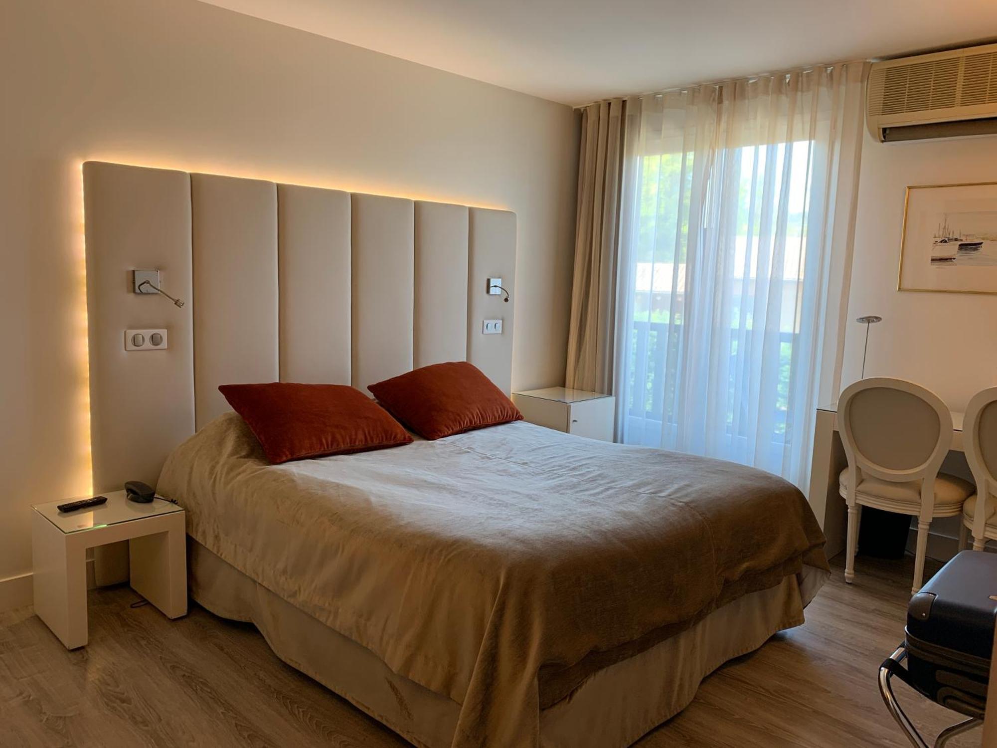 Les Criquets Hotel & Spa Blanquefort  Exteriér fotografie