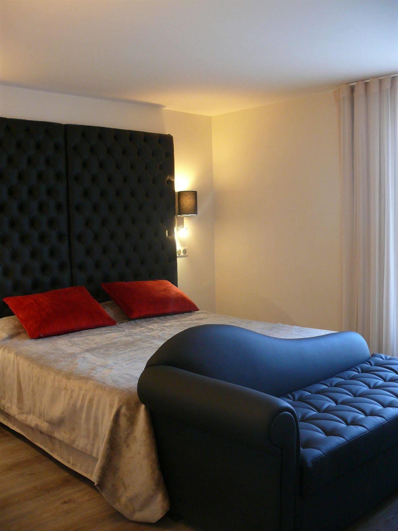 Les Criquets Hotel & Spa Blanquefort  Exteriér fotografie